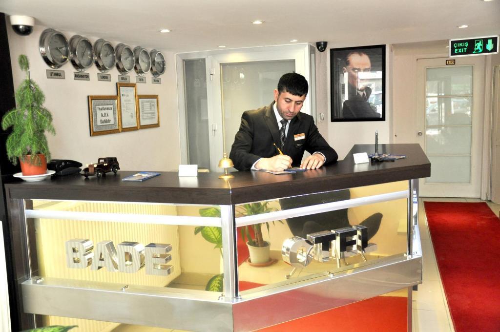 Bade 2 Hotel Istanbul Exterior photo