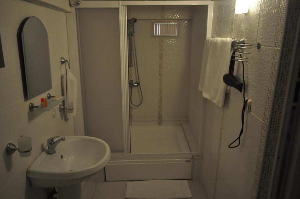 Bade 2 Hotel Istanbul Room photo